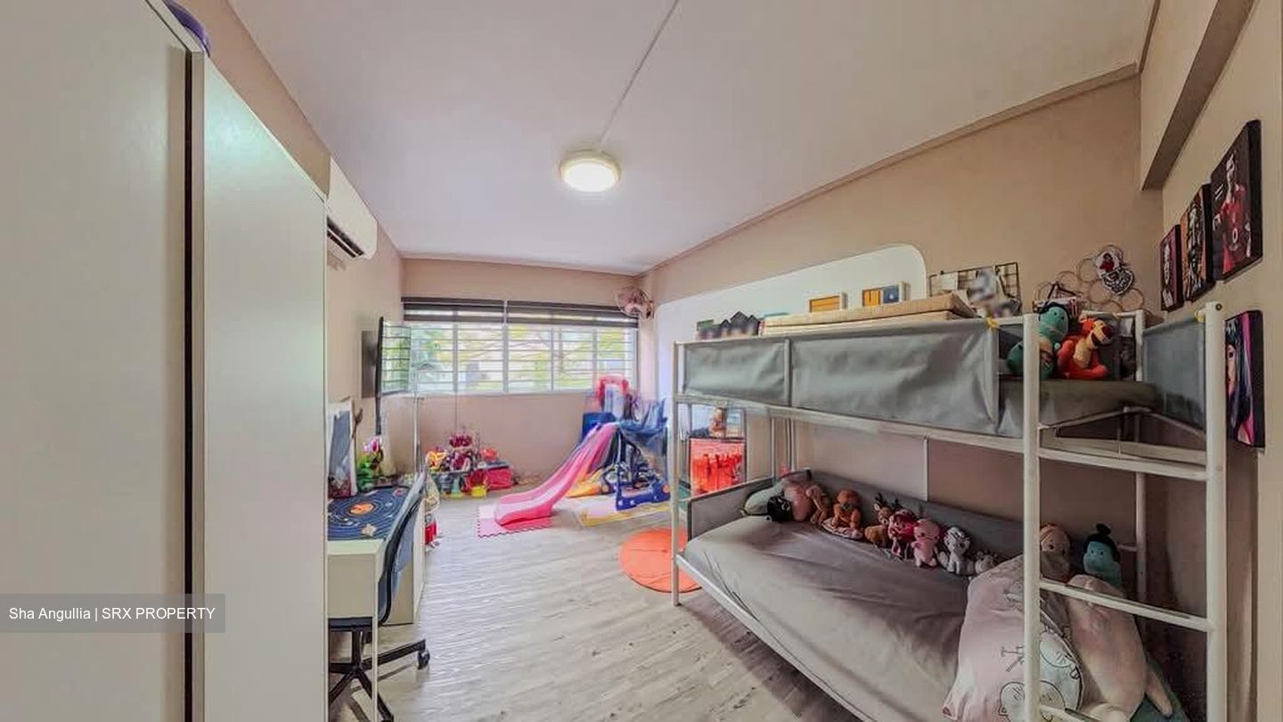 Blk 121 Bukit Batok Central (Bukit Batok), HDB Executive #566619171